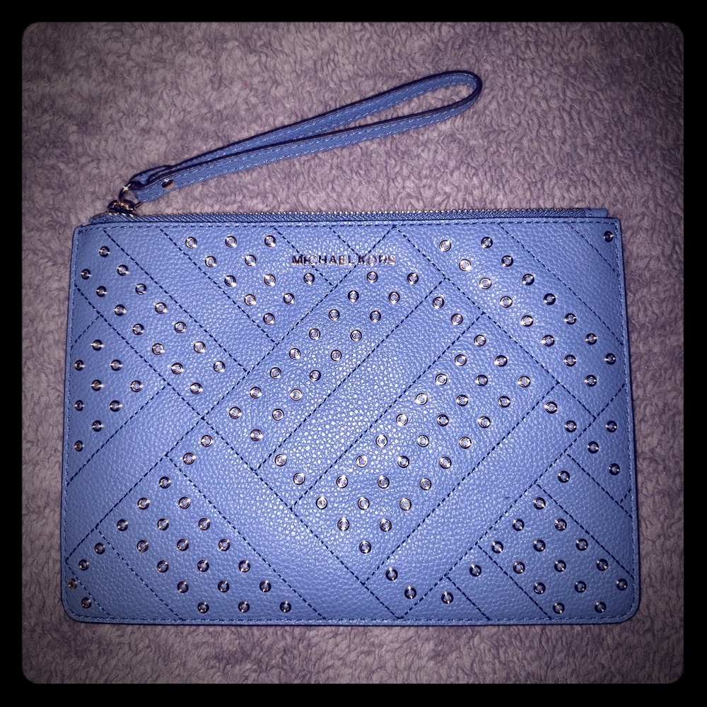 Jet Set Clutch